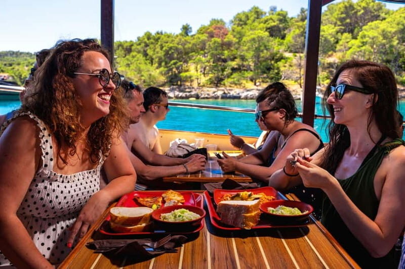 Split: Blue Lagoon Underwater Museum Tour w/Lunch & Drinks - What Makes This Tour Stand Out?