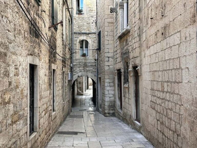 Split: Private Game of Thrones Tour - Why This Tour Offers Great Value