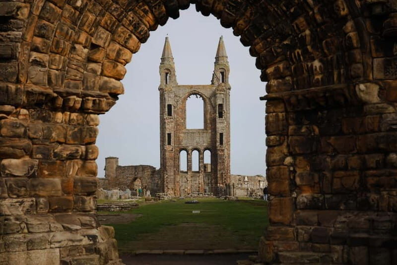 St Andrews: Private Tour with a Local Family - A Closer Look at the Itinerary