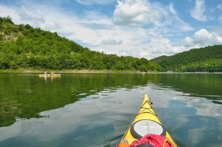 Stamboliski dam lake kayaking day tour - The Itinerary: A Deep Dive
