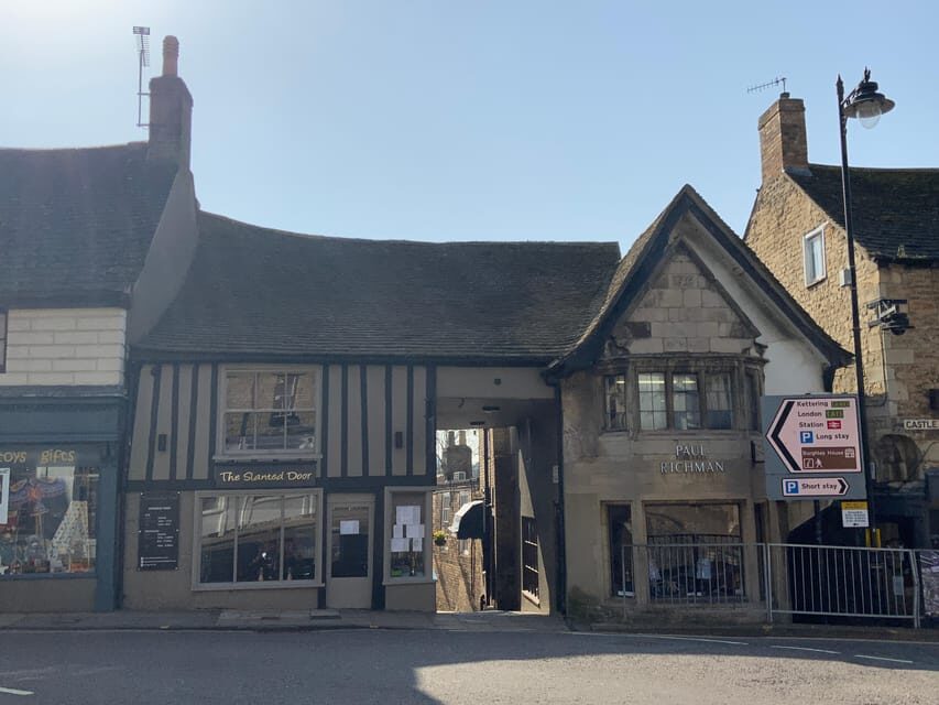 Stamford: Guided Walking Tour of Stamford - The Historic Heart of Stamford