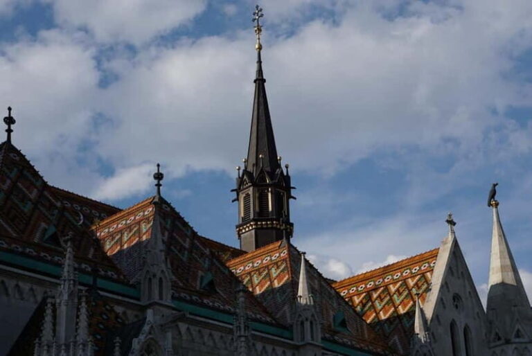 Statues, & Myths of Buda Castle: A Storytelling Experience - What to Expect on the Tour