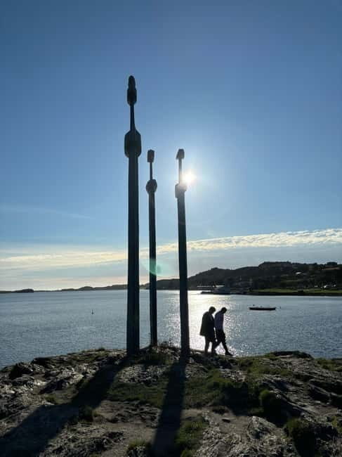 Stavanger: Private Bike Tour with 3 Swords Monument - Detailed Breakdown of the Itinerary
