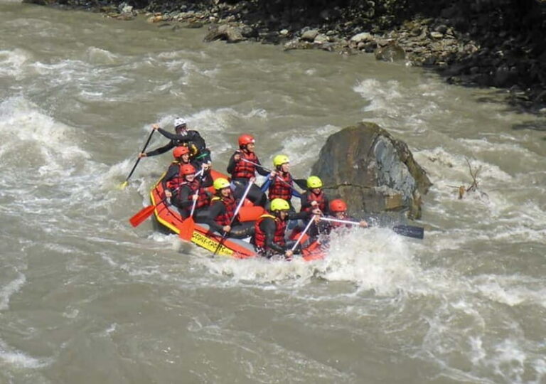 Stegenwald near Werfen: Sport rafting on the Salzach - What to Expect and Why It Matters