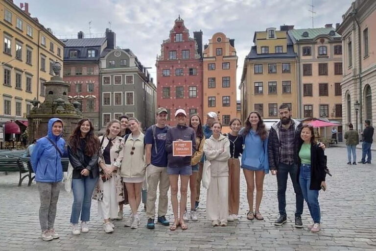 Stockholm: 2-Hour Walking Tour + 2.5-Hour Archipelago Cruise - Who Should Consider This Tour?