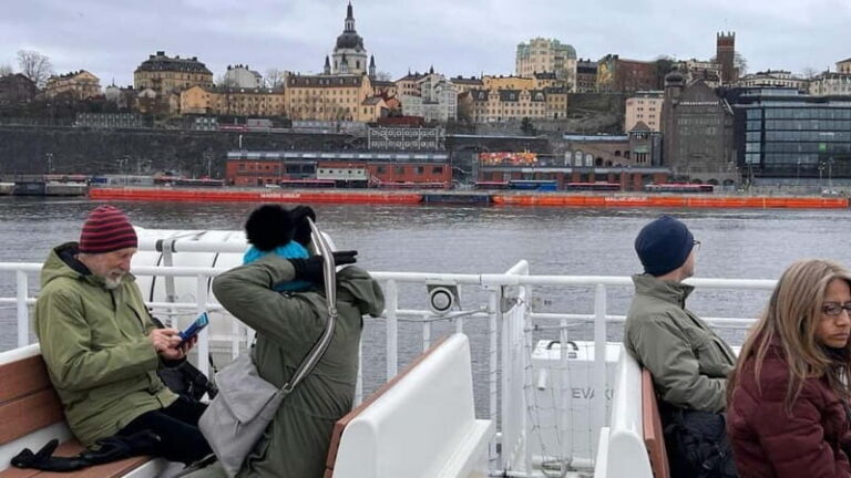 Stockholm: Archipelago & Canal Guided Boat Tour - Why This Tour Works for Different Travelers