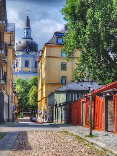 Stockholm: Södermalm Walking Tour with Katarinaberget Views - Detailed Breakdown of the Tour Experience
