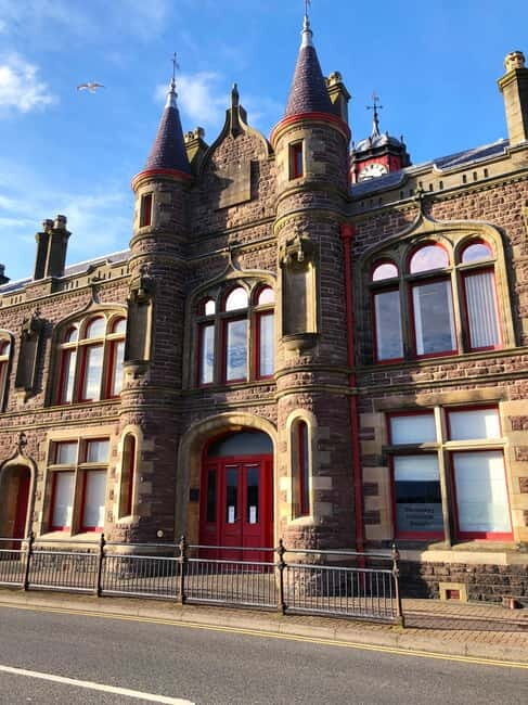Stornoway: Harris Tweed Story Room Tour with guide - What is the Harris Tweed Story Room Tour?