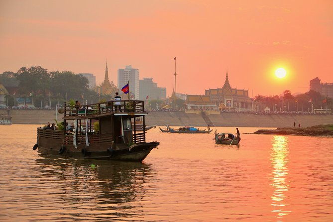 Sunset Cruise with unlimited beer & soft drinks -English speaking guide on board - Sunset Cruise with unlimited beer & soft drinks – English speaking guide on board