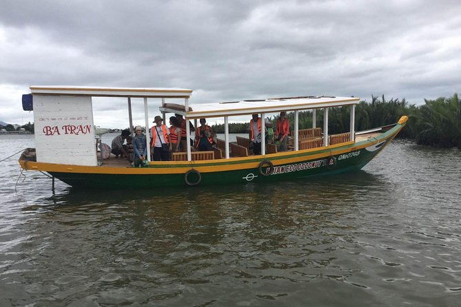 Sunset Eco and BBQ Dinner in Cruise Boat - Key Points