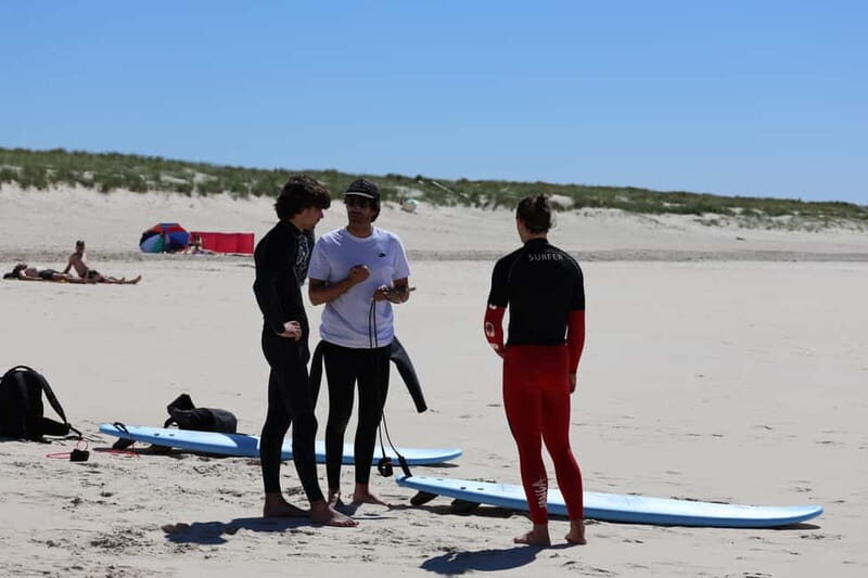 Surf lessons in Figueira da Foz - Who Will Love This?
