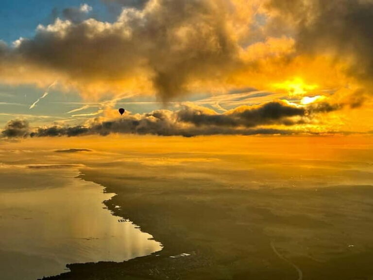 Switzerland hot air balloon flight - Who Should Consider This Tour?