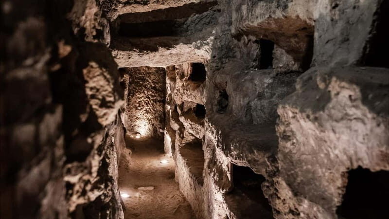 Syracuse:Admission ticket and guided tour of the Catacomb of Saint Lucia - What Could Be Better?