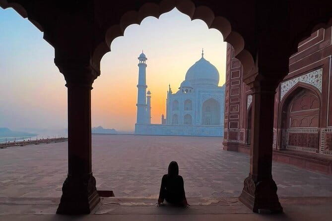 Taj Mahal 2 Days Tour From Delhi to Agra by Car - A Comprehensive Look at the 2-Day Delhi to Agra Tour  