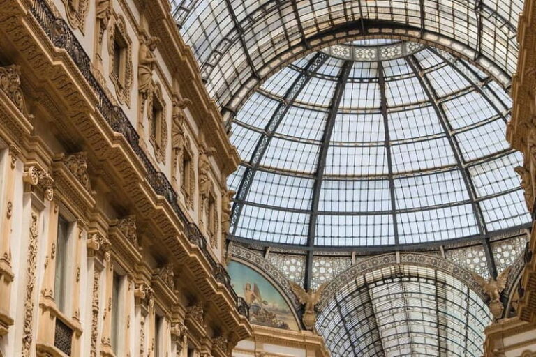 Taking a stroll in Downtown Milan Private Skip the Line Tour - What Travelers Love About This Tour