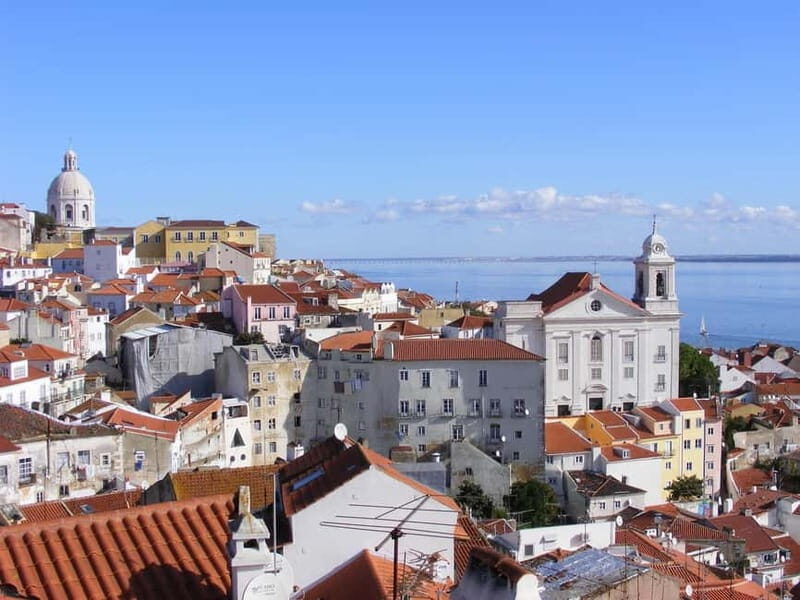 Tales of Lisbon: Private Walking Tour With Local Guide - A Careful Breakdown of the Tour Itinerary