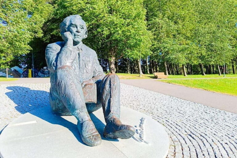 Tales of Tallinn 2-hour Car Tour - The Experience of Traveling with Tallinn Tales