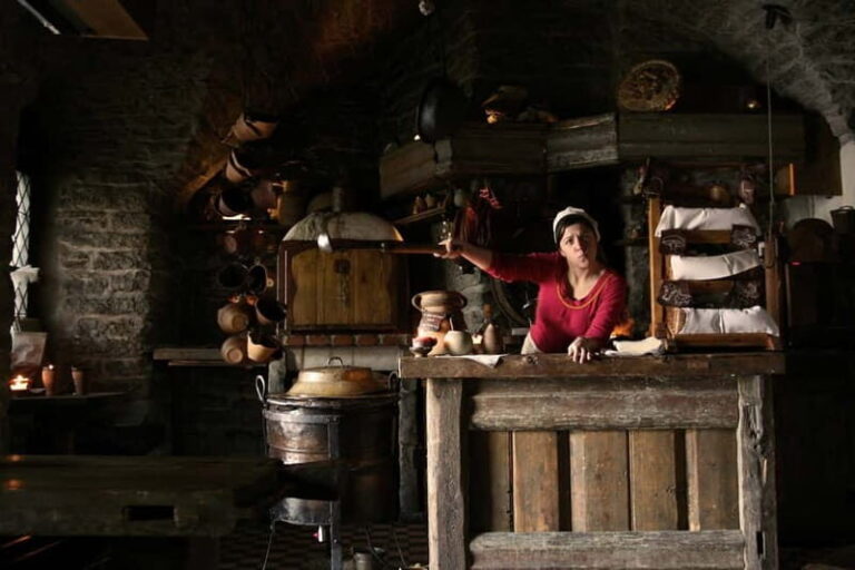 Tallinn: Estonian Food, Drinks and History Tour - Who Will Love This Tour?