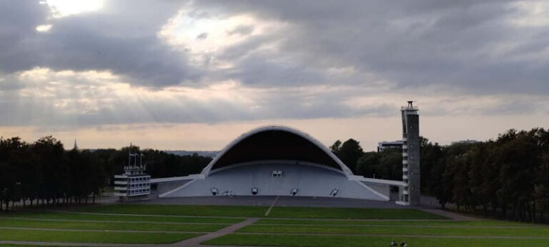 Tallinn singing grounds: story of bees that broke the empire - Practical Details and What to Expect