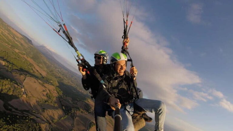 Tandem Paragliding over Barcelona + Transport - The Itinerary in Detail