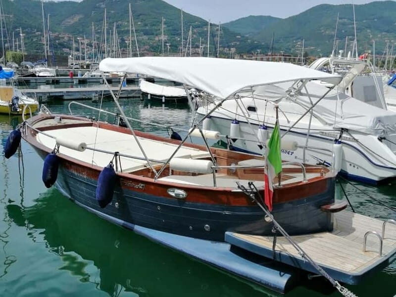 Taormina: Boat Tour with Aperitif on Isola Bella - Key Points