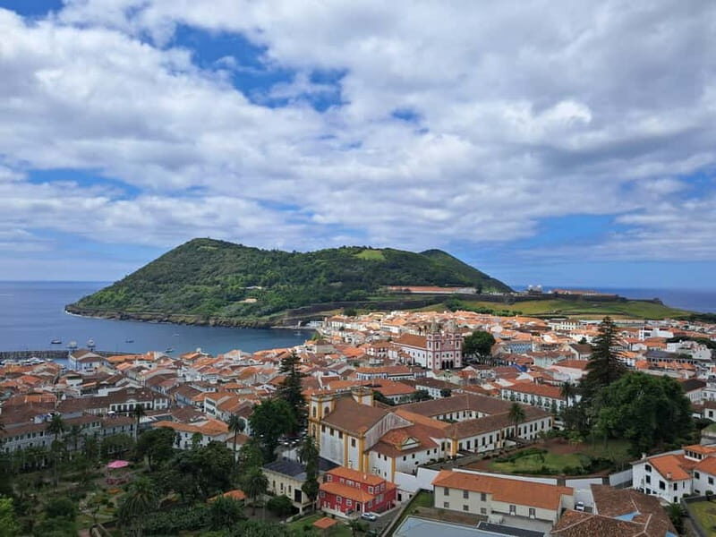 Terceira Island: Highlights Tour with Traditional Lunch - Discovering the Itinerary: A Well-Rounded Tour of Terceira