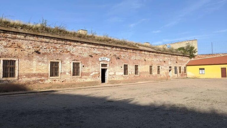 Terezín: Private Day Trip from Prague - Who Will Appreciate This Tour?