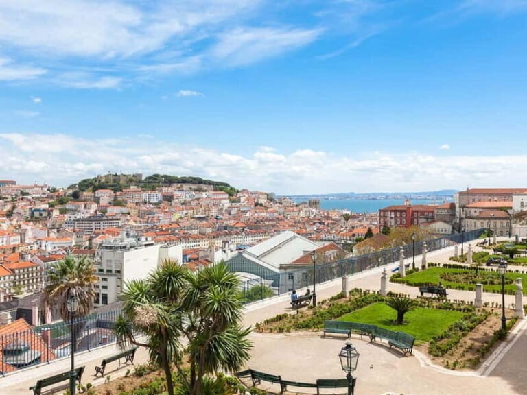 The 7 Hills of Lisbon Tuk Tuk Tour (4-hours) - Who Will Love This Tour