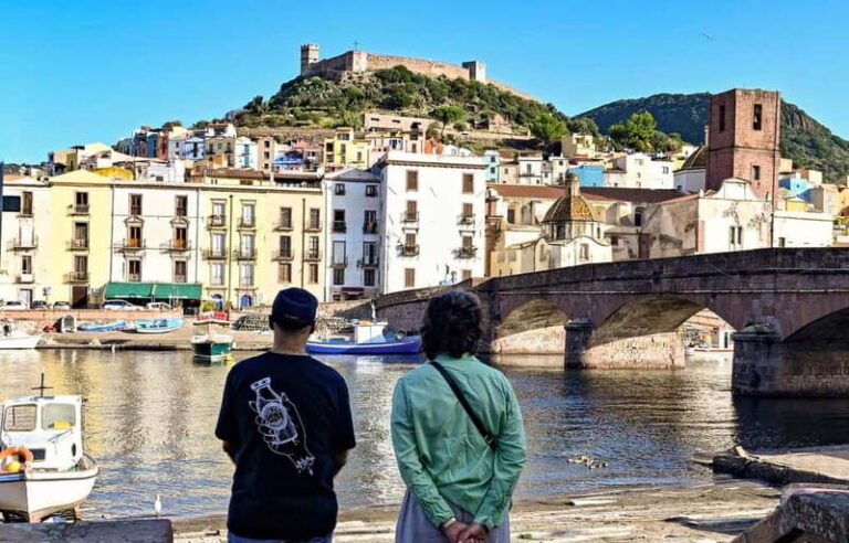 The colors of Bosa: photowalk with tasting and sunset - An Artistic Village with Skilled Artisans