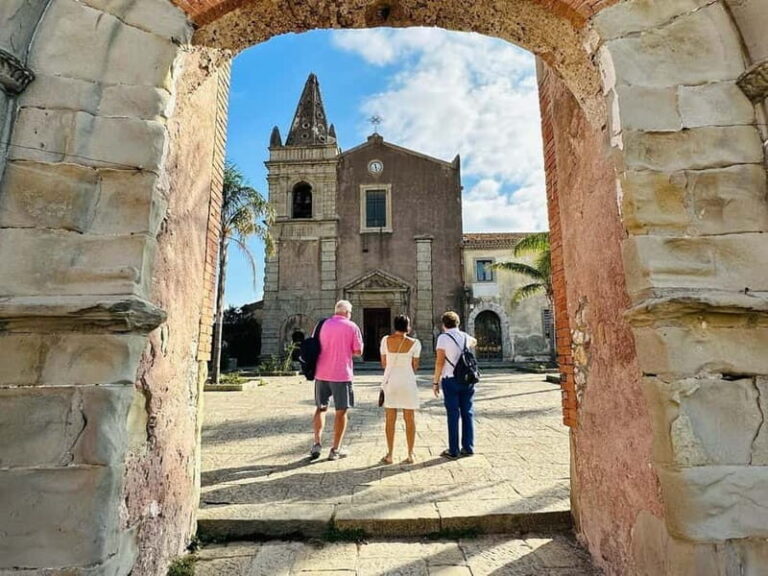 The Godfather Private Tour - Savoca and Forza d'Agrò - Exploring Forza dAgrò: The First Stop