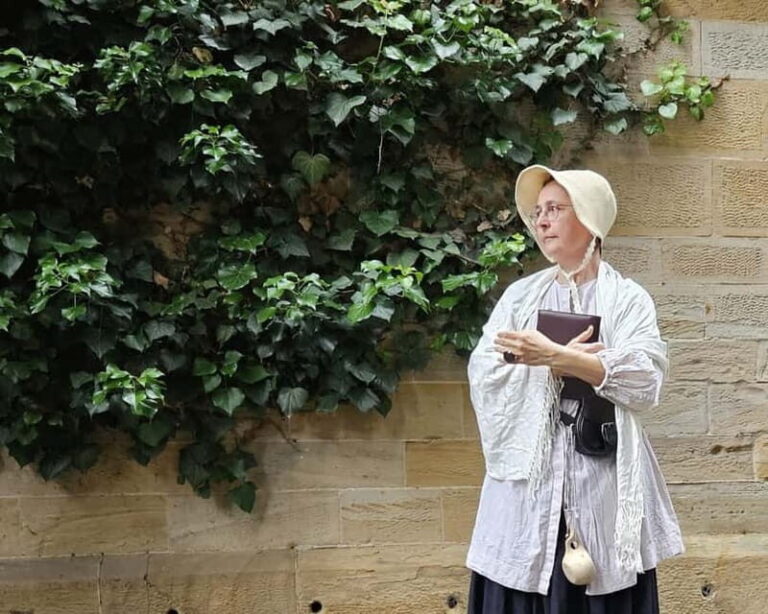 The secret of finality  a silent cemetery tour - Who Would Love This Tour?