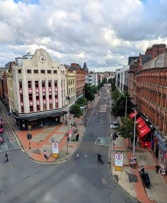The Story of Belfast: walking tour with a local guide - Who Should Consider This Tour?