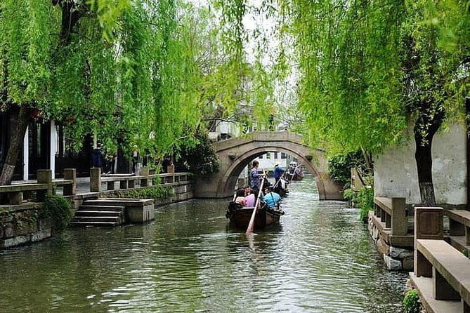 Tongli and Zhouzhuang Water Town Private Day Tour from Suzhou - Exploring Tongli: A Step Back in Time