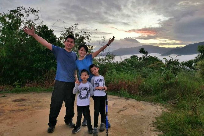 Top of the World - Sunrise Leisure Hike St. Veronica Hill - Key Points