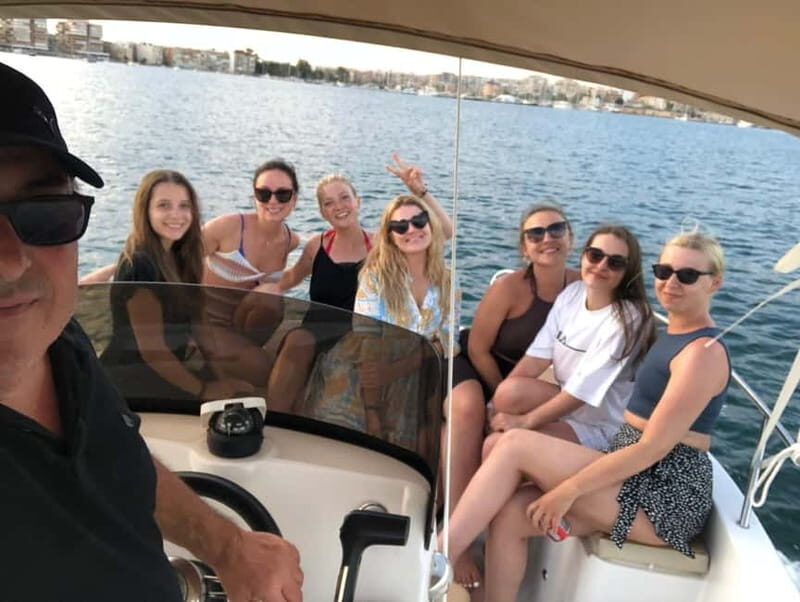 Torrevieja: Private Boat Tour with Skipper for Groups. - What to Expect on the Tour