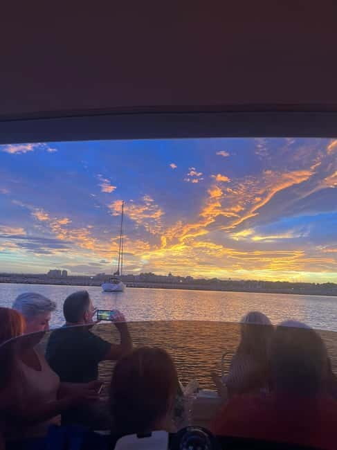 Torrevieja: Private Sunset Boat Tour with Cava - The Experience from the Reviews