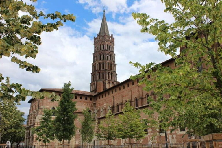 Toulouse: Toulouse Urban Safari guided photo walk and photo spots - The Experience: What’s Included and What to Know