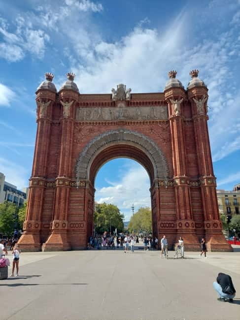 Tour of Barceloneta and the Citadel Park - The Detailed Breakdown of the Tour