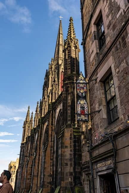 Tour of Edinburgh's Royal Mile - Why This Tour Offers Great Value