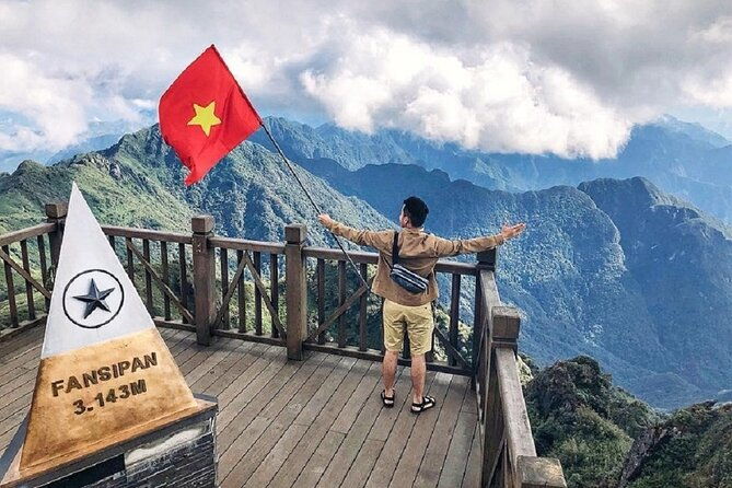 Tour to Sapa town and Cat Cat Village at the Fansipan Mountain - The Magic of Sapa in Just Two Days