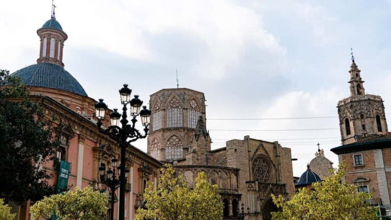 Tour Valencia "Between Vice and Virtue". - Practical Aspects of the Tour