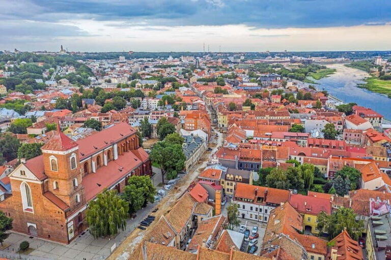 Tours in Kaunas Old Town - Why This Tour Offers Great Value
