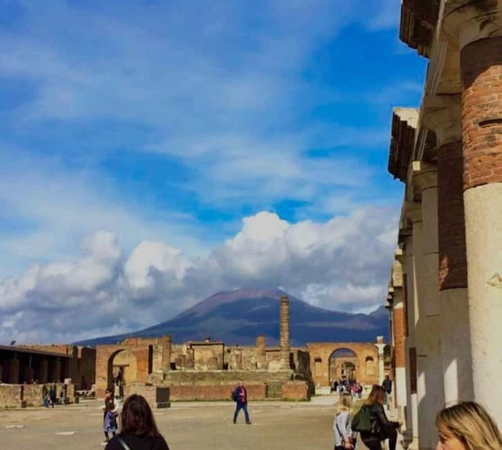 TRAMVIA -Da Naples: Pompei Ruins and Vesuvio Transfer by Bus - The Practicalities: Transport, Timing, and What to Bring