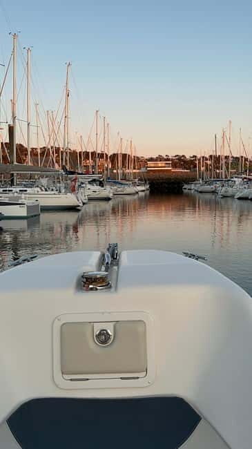 Trébeurden: Tour en bâteau au coucher du soleil avec boisson - The Experience in Detail