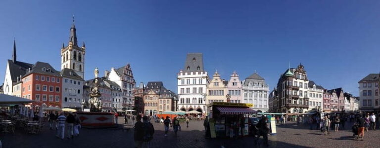 Trier compact: Anecdotal and funny city tour - What Makes the Tour Unique