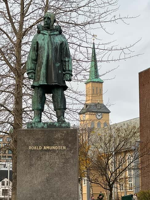 Tromsø: Evening City Walking Tour with Arctic Stories - The Experience in Detail
