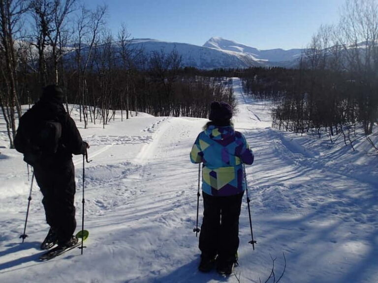 Tromsø: Guided snowshoe trip with a campfire - Practical Details and Value