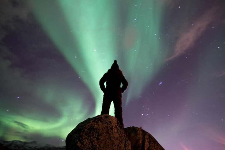 Tromsø: Northern Lights Hunt in French with Photographer - Going Beyond Tromsø: The Hunt for Clear Skies