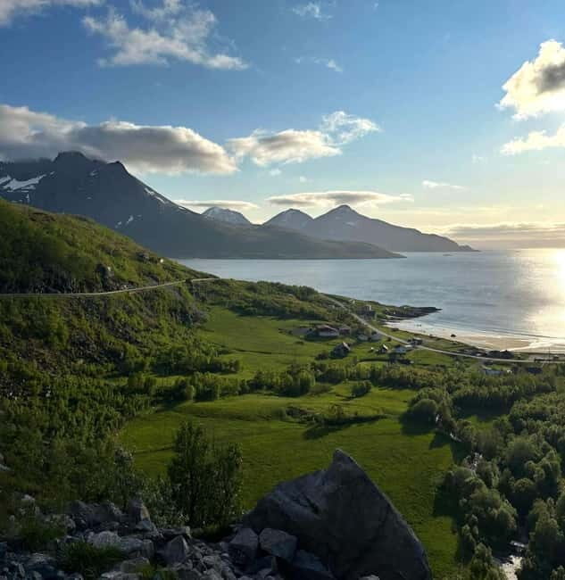 Tromsø: Scenic Fjords & Islands Roadtrip with guide & snacks - Why This Tour Offers Great Value