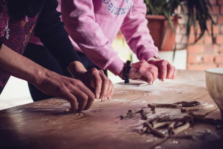 Tropea: Cooking Class on a family farm - Practical Details and What to Know